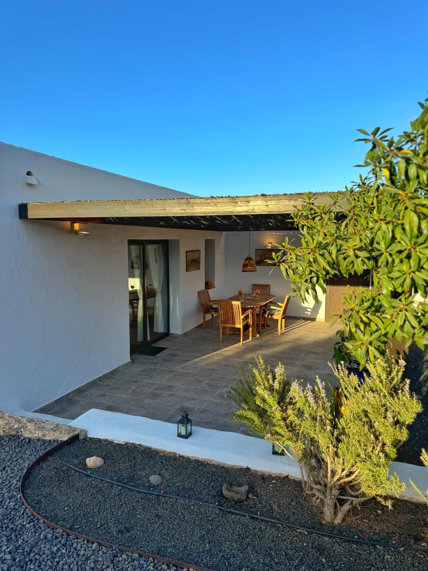 Casa Marisa With Heated Pool & Garden Villa Tindaya Exterior photo